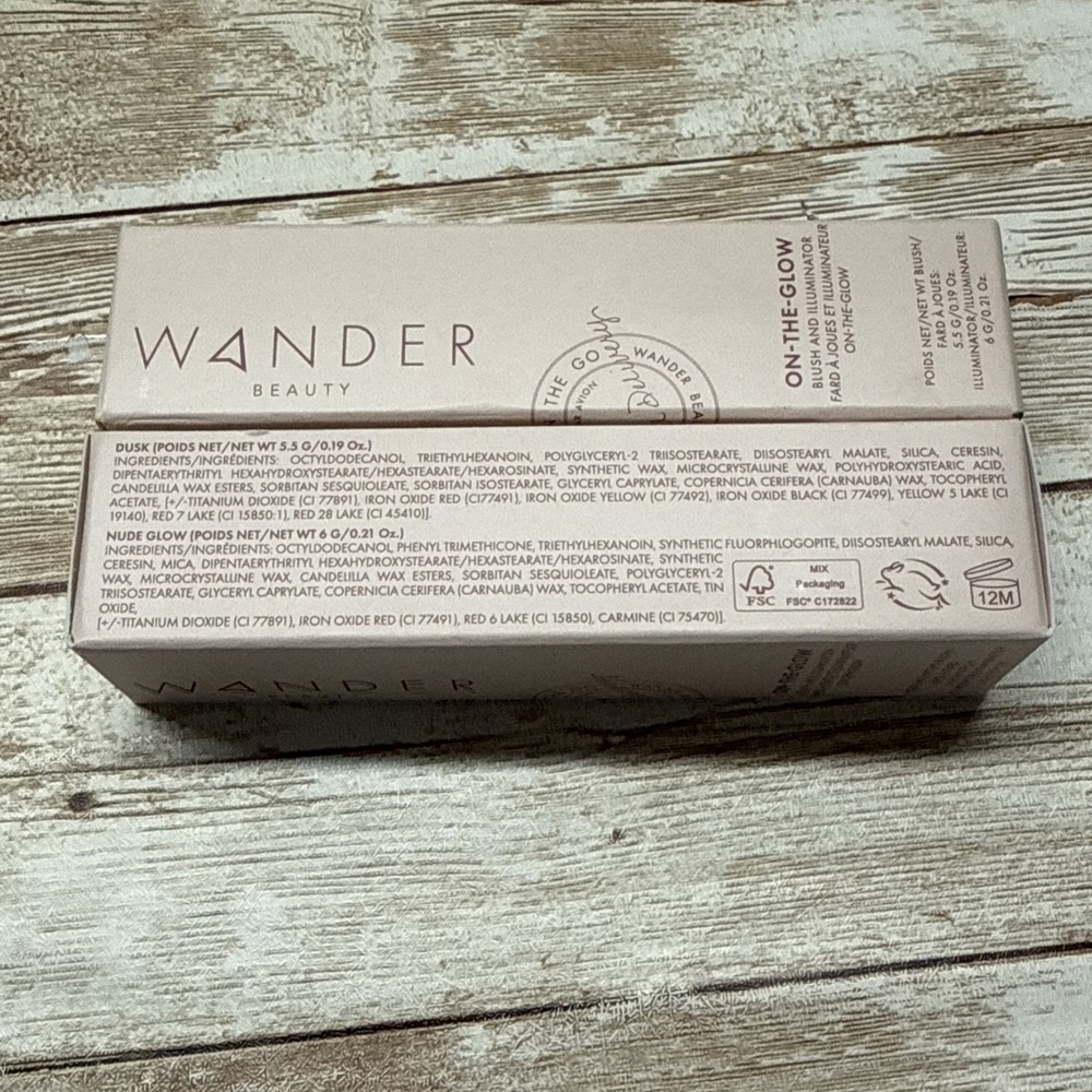 Wander Beauty On The Glow Blush and Illuminator in Dusk /Nude Glow New Boxed
